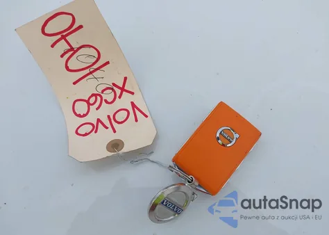 2022 Volvo Xc60 B5 Inscription z USA, uszkodzony, nr VIN YV4L12RL2N1961040